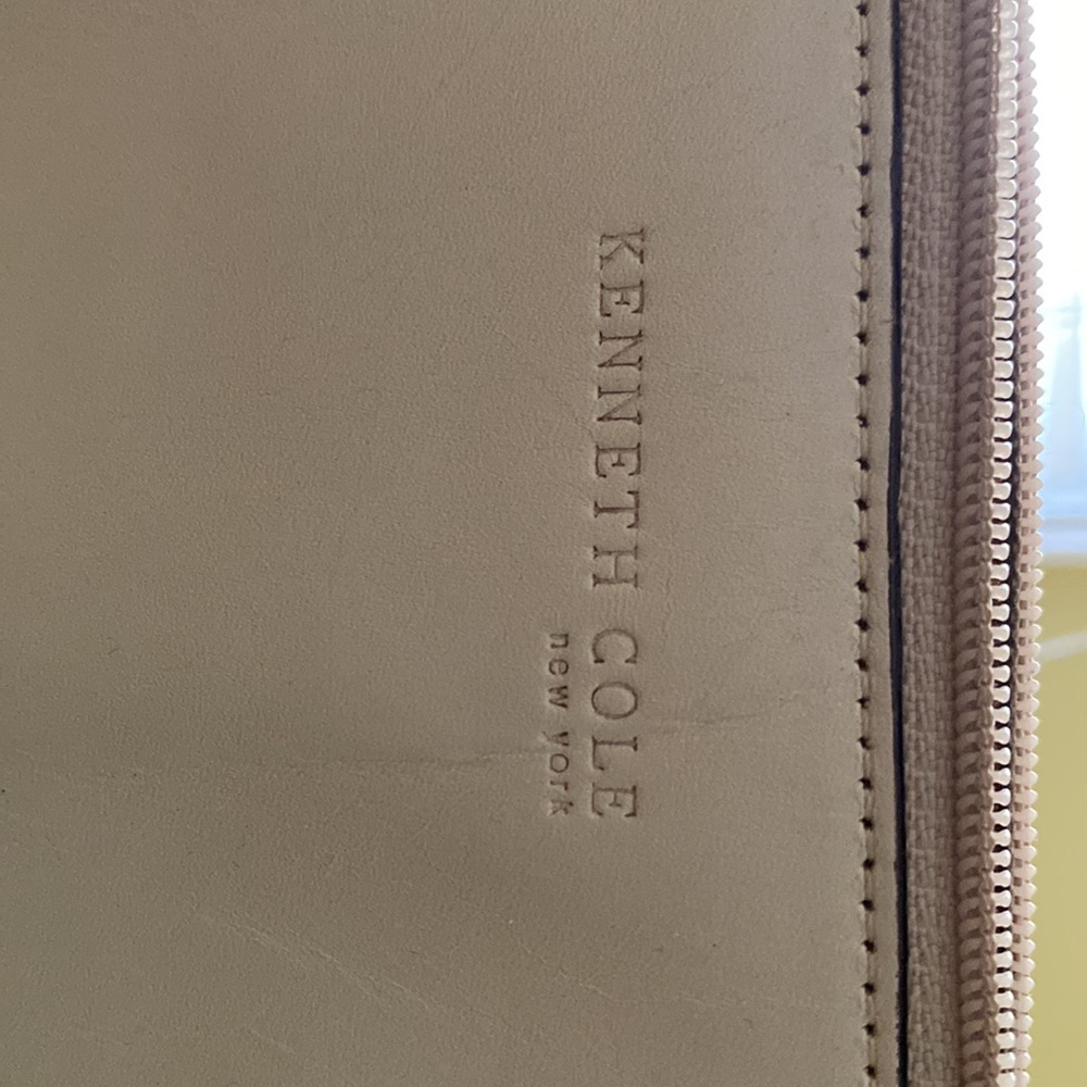 Excellent condition - Picture 2 of 2